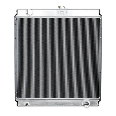 Escavatore Radiator For E320C E320GC CAT Electronic Injection Engine del serbatoio di acqua 508-6290 508-6292