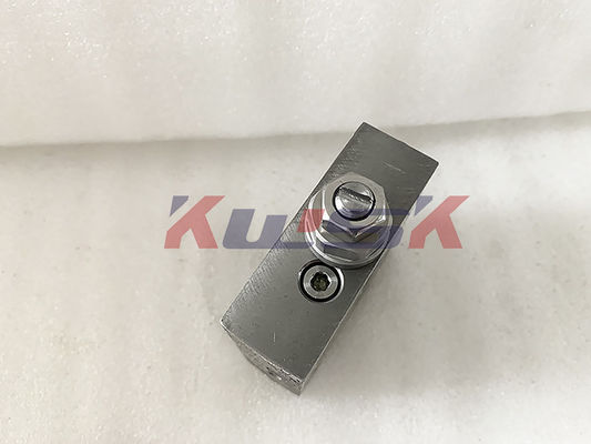 Escavatore Hydraulic Pump Parts di Control Valve PC200-7 KOMATSU del pilota dell'escavatore